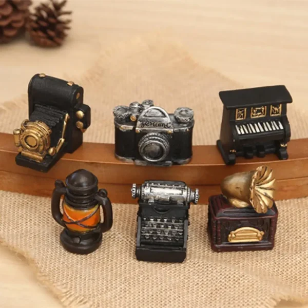 Antique Resin Typewriter Camera Piano Figurine Sculpture Home Decoration Build Mysterious Vintage Environments Creative Retro